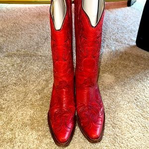 Circle G boots for sale. Purchased in Mexico .